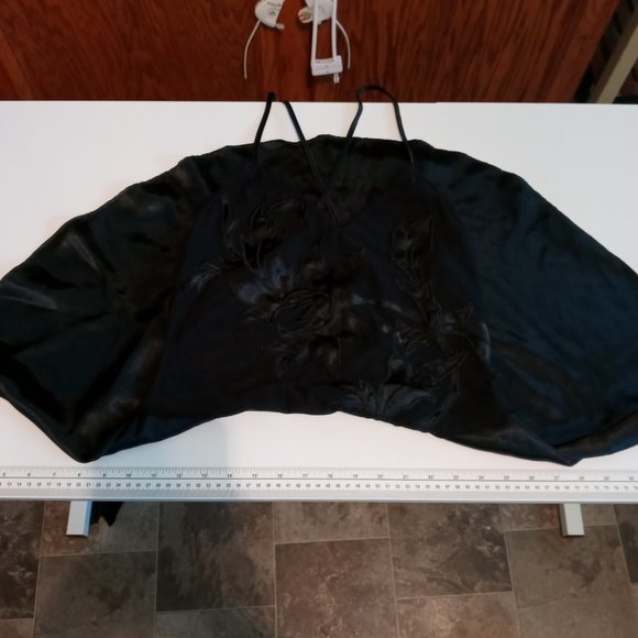 Lace Lingerie - Picture 5 of 6